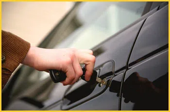 Exclusive Locksmith Service Pleasanton, CA 925-291-7861 - 18-car-unlock